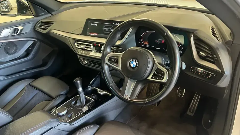 Used BMW 218 M Sport 136 HP (100 kW) 2023 Alpine white Coupe