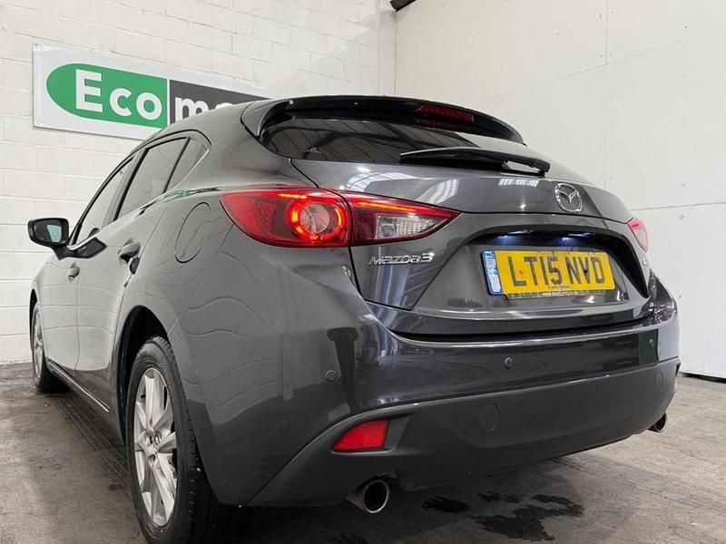 Used Mazda 3 165 HP (121 kW) 2015 Grey Hatchback