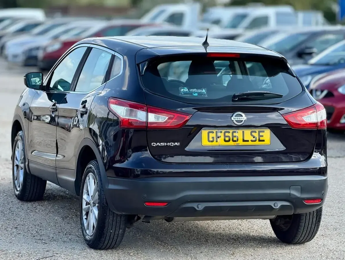 Used Nissan Qashqai Acenta 2016 Black SUV
