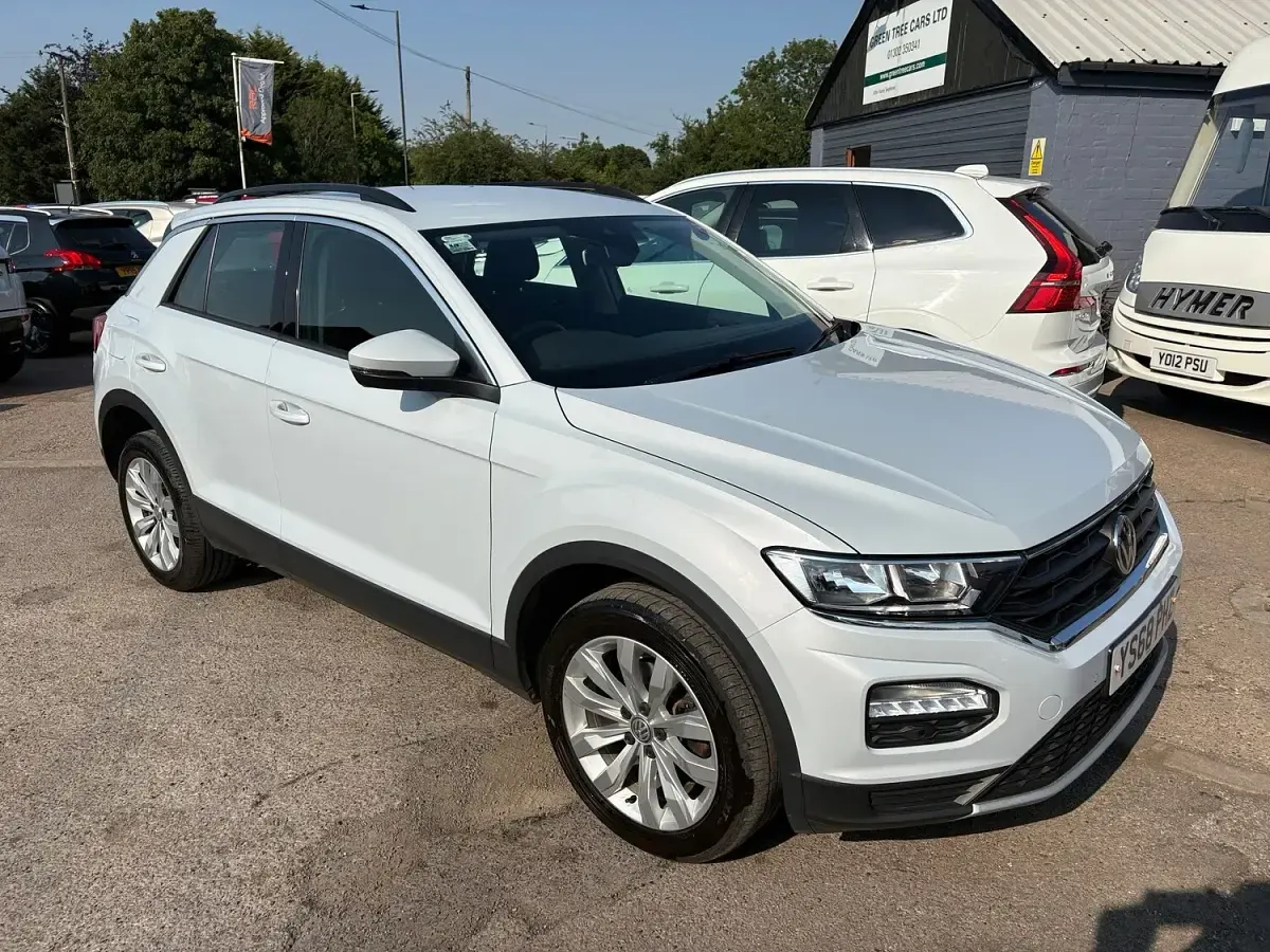 Used VW T-Roc SE 150 HP (110 kW) 2018 Silver SUV