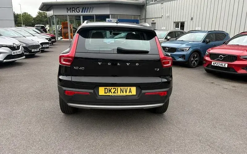 Used Volvo XC40 Inscription 163 HP (119 kW) 2021 Black SUV