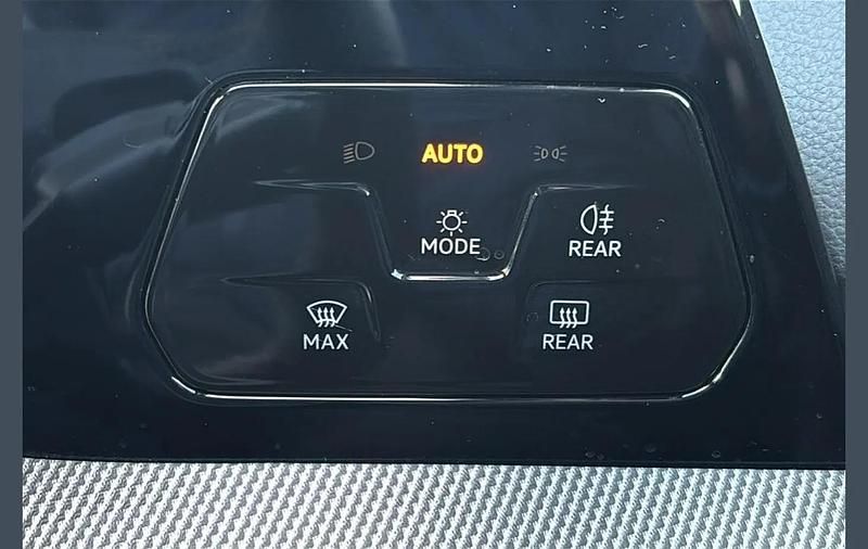 Used VW Golf VIII R-line 150 HP (110 kW) 2024 Grey Hatchback