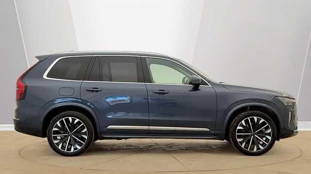 Used Volvo XC90 Ultra 449 HP (330 kW) 2025 SUV