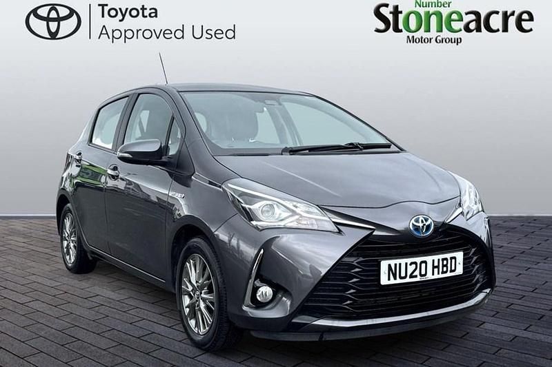 Used Toyota Yaris Hybrid 2020
