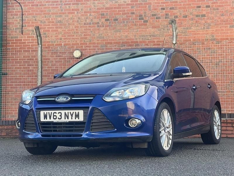 Blue Used 2013 Ford Focus Zetec Hatchback | £3,250 (Good price) - Image 1/3