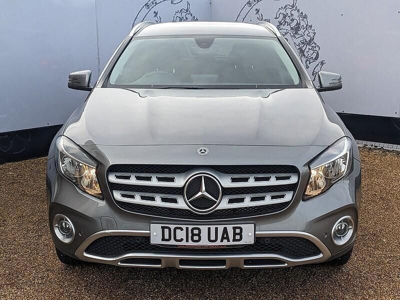 Used Mercedes GLA200 Executive 136 HP (100 kW) 2018 Grey SUV