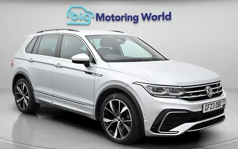 Usado VW Tiguan R-line 150 HP (110 kW) 2023 SUV