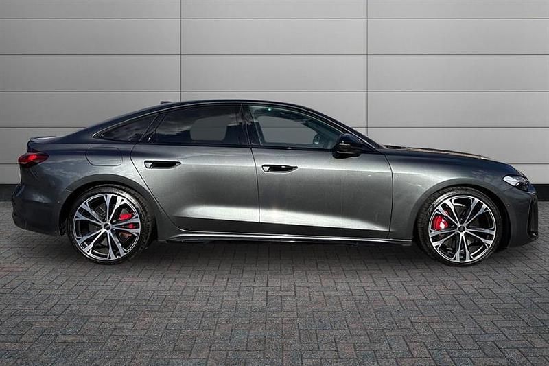 Begagnad Audi A5 Advanced 367 HK (269 kW) 2025 Grå Kombi