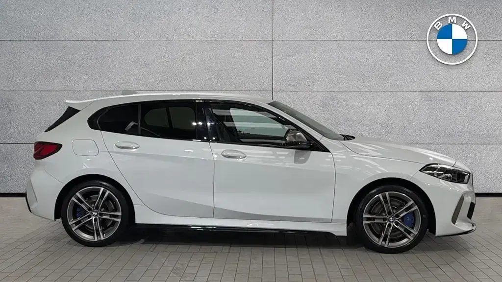 Usado BMW M135 Comfort Edition 2020 Blanco Utilitario