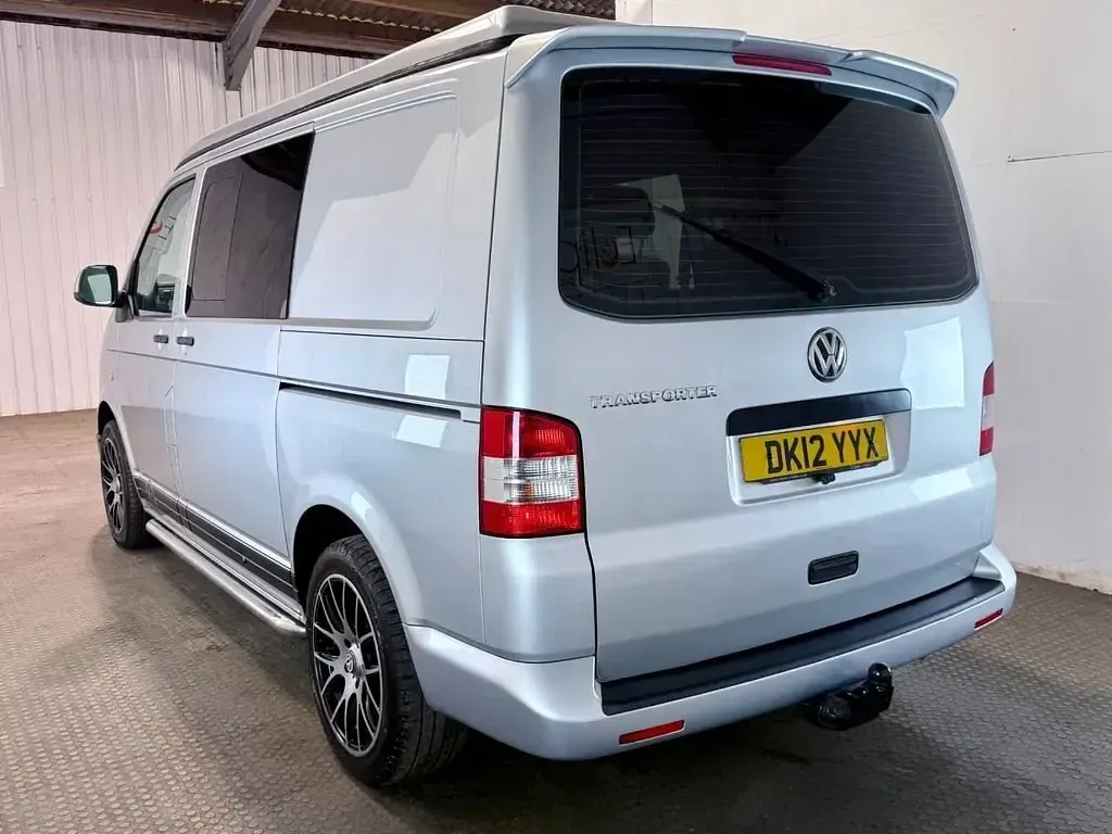 Usado VW Transporter 102 HP (75 kW) 2012 Prateado Van