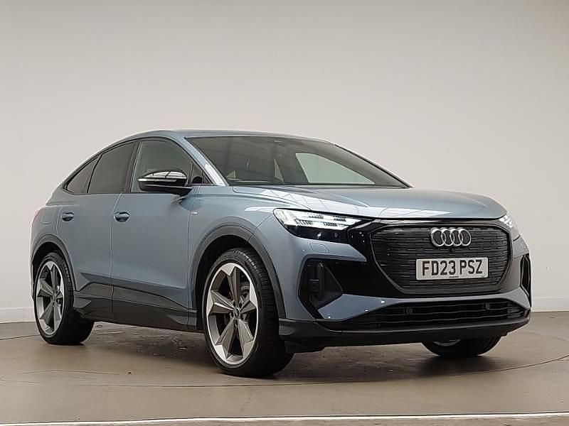 Blue Used 2023 Audi Q4 e-tron Advanced SUV | £32,998 (Fair price) - Image 1/4