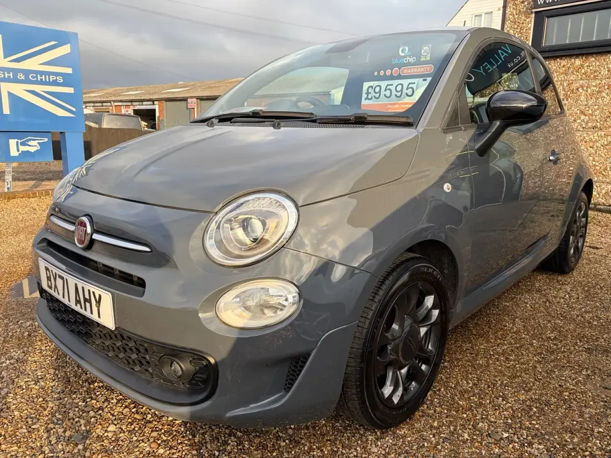 Usado Fiat 500 Connect 70 HP (51 kW) 2021 Cinzento Citadino