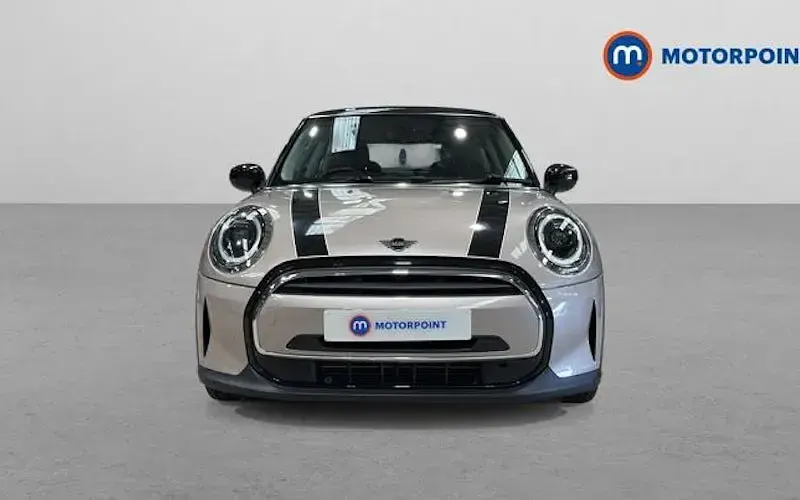 Used Mini Cooper Classic 136 HP (100 kW) 2022 Hatchback