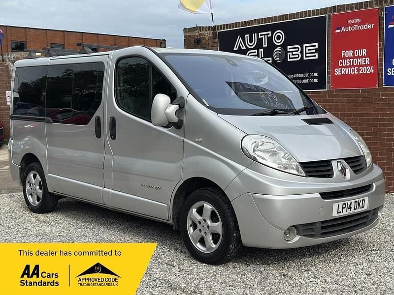 Silver Used 2014 Renault Trafic Van | £9,990 (Fair price) - Image 1/3