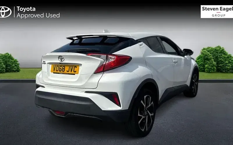 Used Toyota C-HR Design 116 HP (85 kW) 2018 White SUV