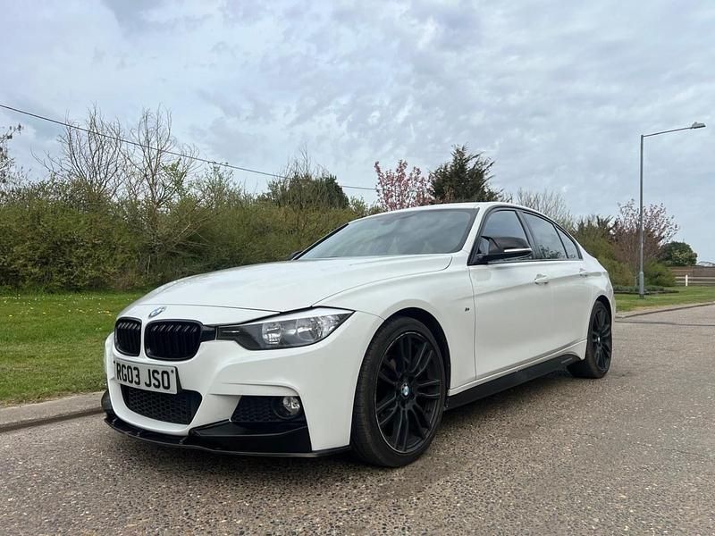 Used BMW 320 M Sport 2015 White Sedan