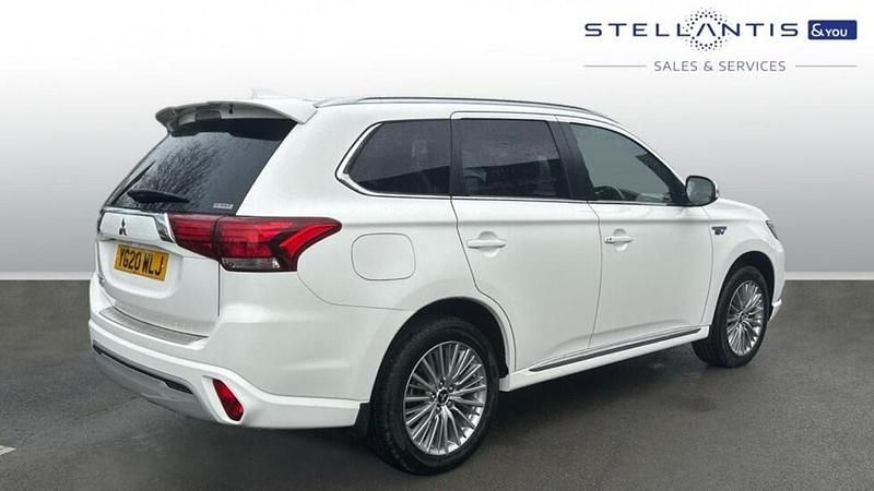 Used Mitsubishi Outlander P-HEV 221 HP (162 kW) 2020 Blue SUV