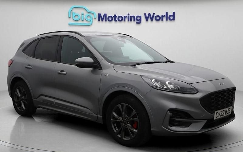 Used 2023 Ford Kuga ST-Line SUV | £19,900 (Good price) - Image 1/4