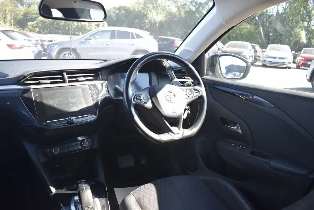 Used Vauxhall Corsa Elite 100 HP (73 kW) 2020 Grey Hatchback