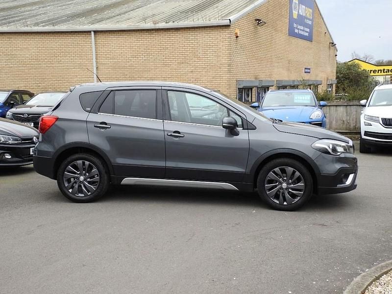 Used Suzuki SX4 SZ-T 111 HP (81 kW) 2017 Grey Hatchback