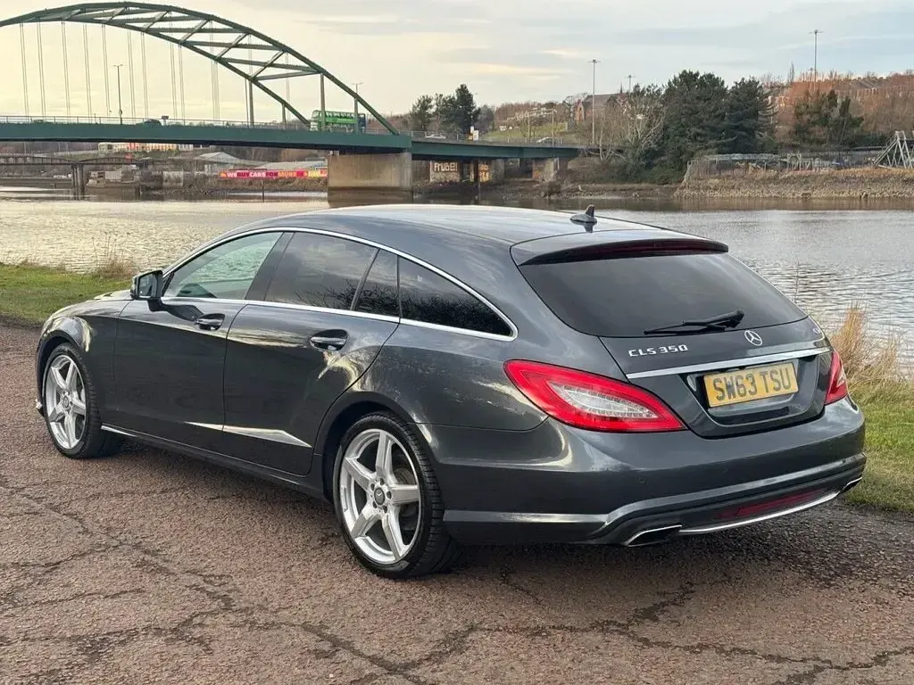 Used Mercedes CLS350 Shooting Brake AMG 2013 Grey Estate