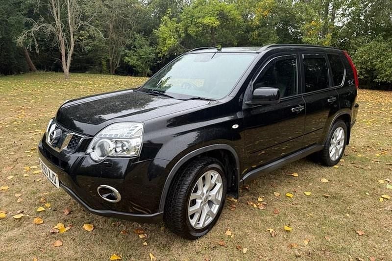 Black Used 2013 Nissan X-Trail Tekna SUV | £6,995 (Good price) - Image 1/1