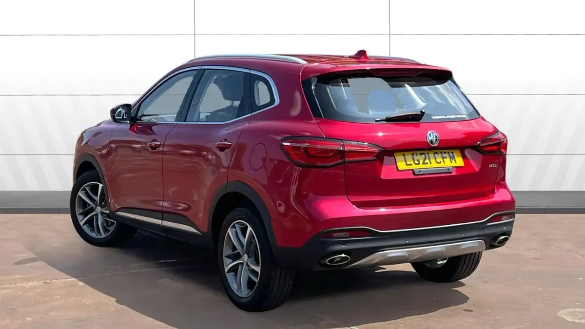 Used MG HS Excite 162 HP (119 kW) 2021 Red SUV