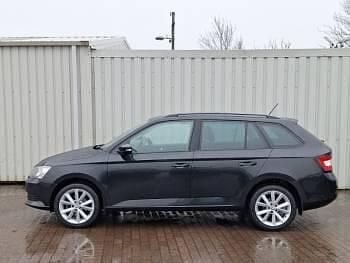Used Skoda Fabia SE 90 HP (66 kW) 2016 Black Estate