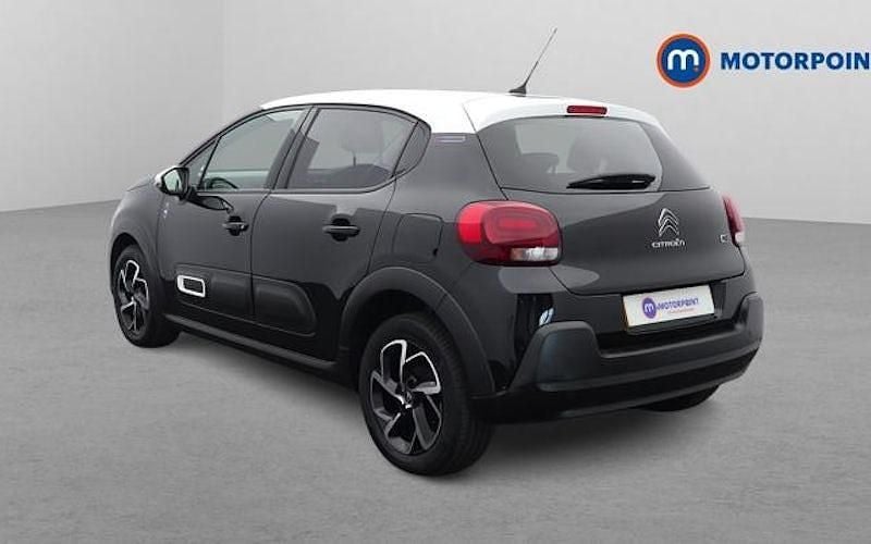 Begagnad Citroën C3 PureTech 83 HK (61 kW) 2022 Svart Halvkombi