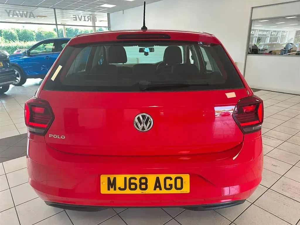 Used VW Polo SE 2018 Red Hatchback
