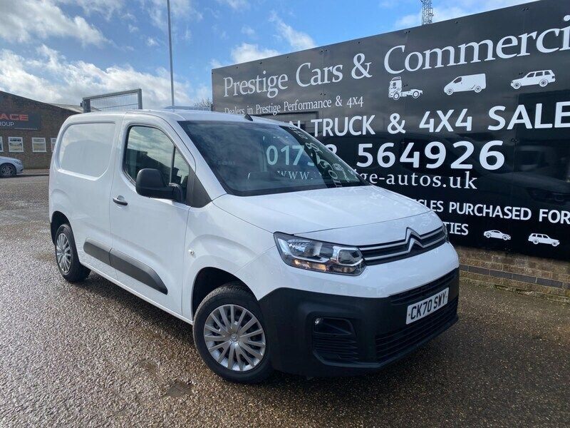 White Used 2020 Citroën Berlingo MPV | £9,250 (Good price) - Image 1/4