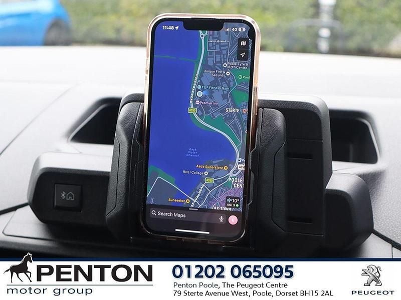 Used Peugeot Partner 129 HP (94 kW) 2024 Black MPV