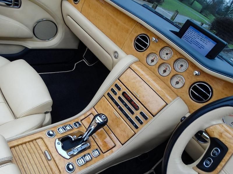 Used Bentley Azure Mulliner 457 HP (336 kW) 2009 Silver Cabriolet