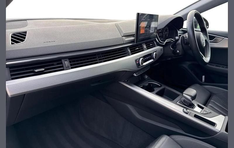 Used Audi A5 Sportback Sport 147 HP (108 kW) 2022 Black Hatchback