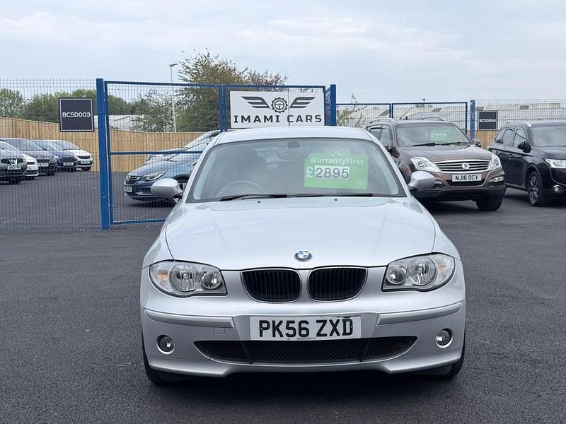 Begagnad BMW 120 Impressive 2006 Silver Halvkombi