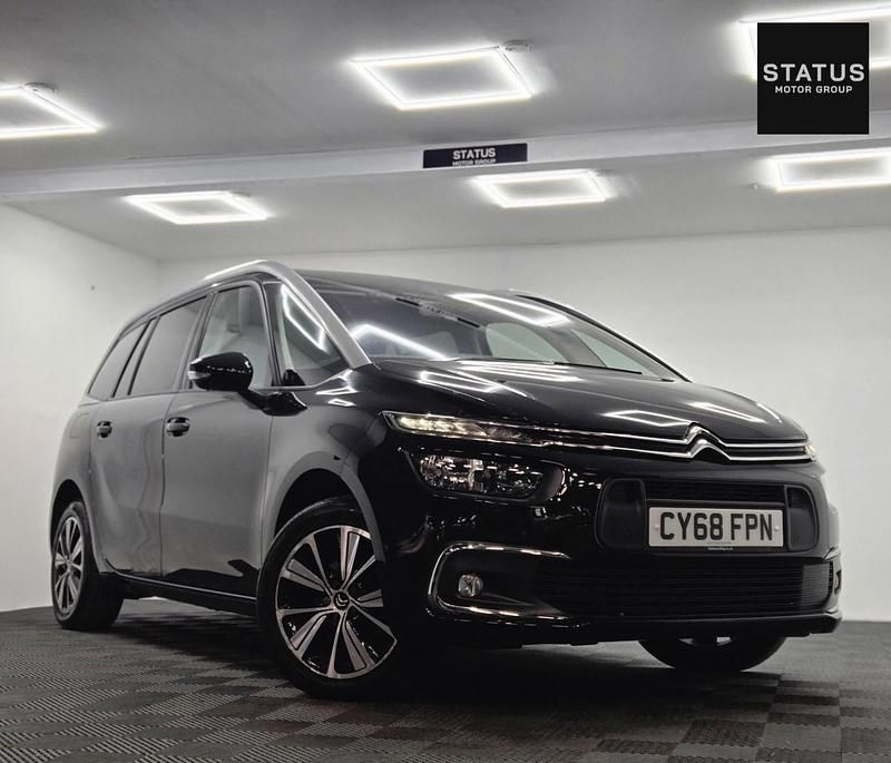 Used Citroën Grand C4 Picasso Feel 130 HP (95 kW) 2019 Black MPV