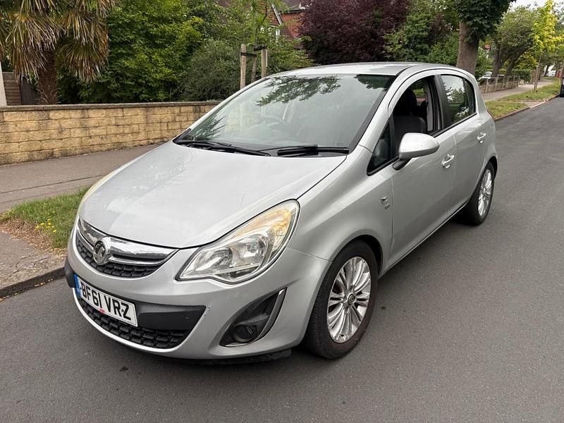 Silver Used 2011 Vauxhall Corsa Hatchback | £1,999 (Super price) - Image 1/4