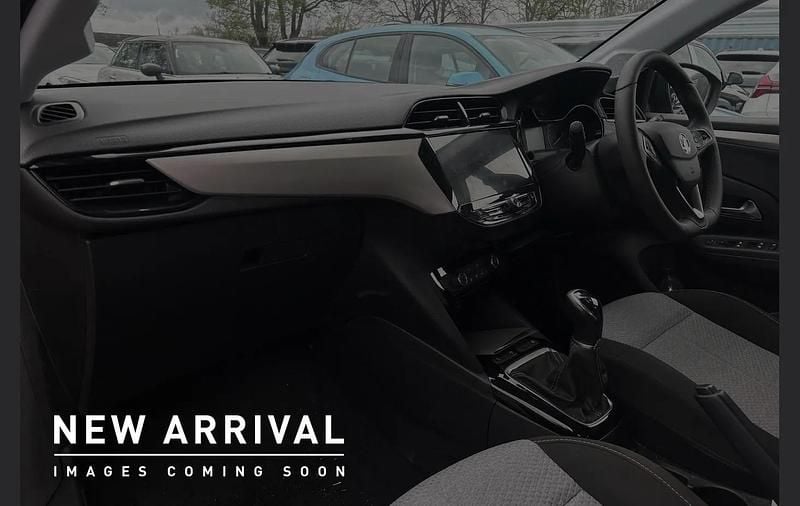 Used Vauxhall Corsa Design Edition 73 HP (53 kW) 2023 Red Hatchback