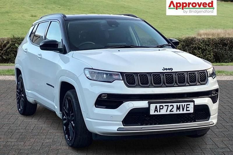 Used Jeep Compass 2023 White/black SUV