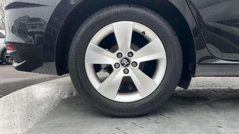 Used Skoda Scala SE 116 HP (85 kW) 2025 Black Hatchback