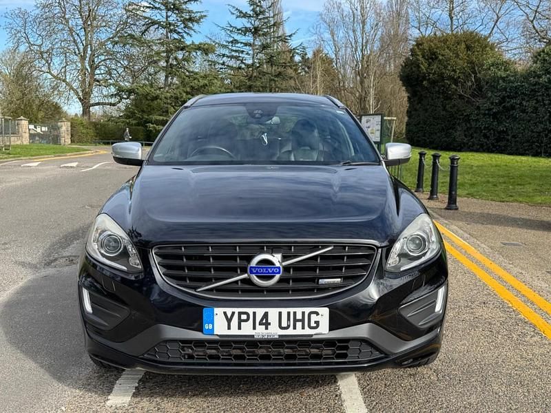 Used Volvo XC60 R-Design 181 HP (133 kW) 2014 Black SUV