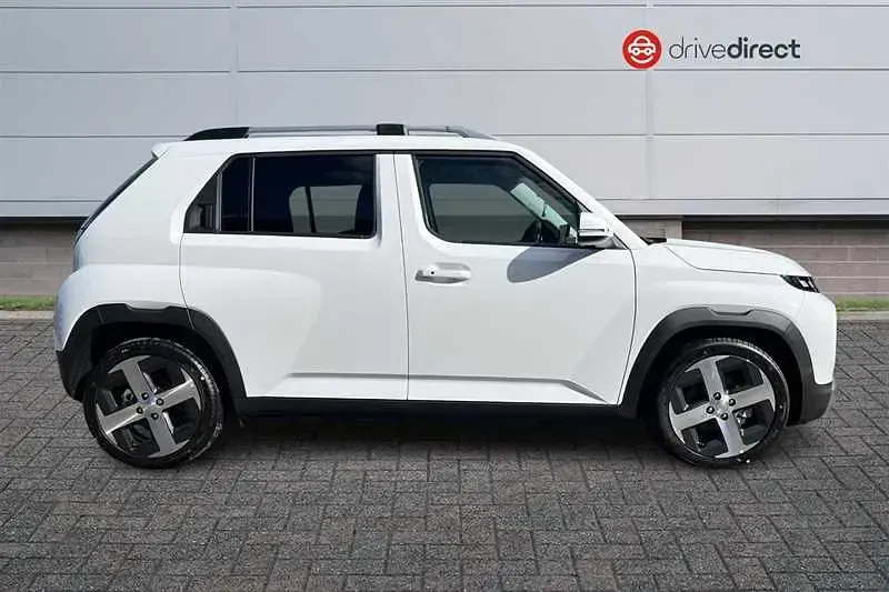 New Hyundai Inster 85 kW (116 HP) 2026 White Hatchback