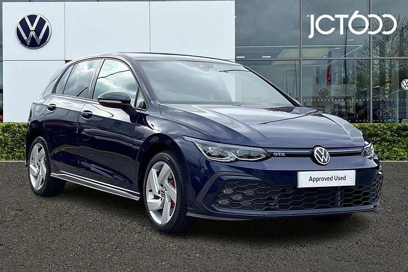 Blue Used 2022 VW Golf VIII GTE Hatchback | £22,616 (Fair price) - Image 1/4