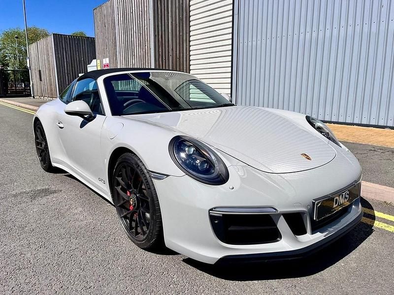 Usado Porsche 991 2018 Cinzento Cabrios
