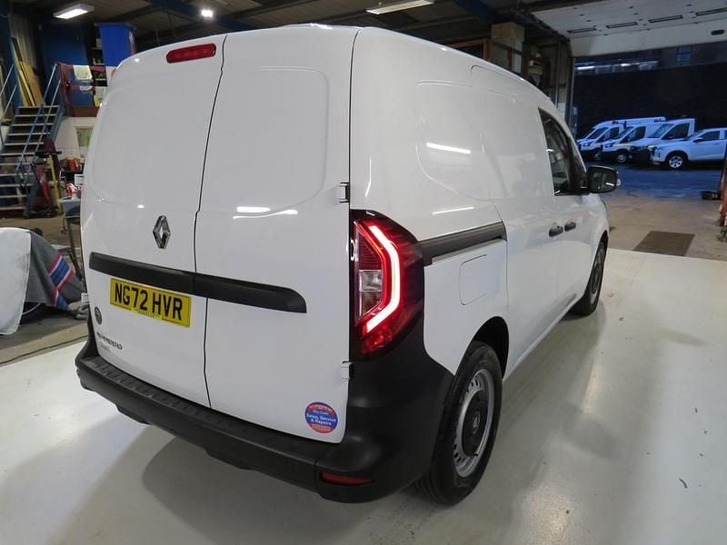 Used Renault Kangoo 94 HP (69 kW) 2023 White Van