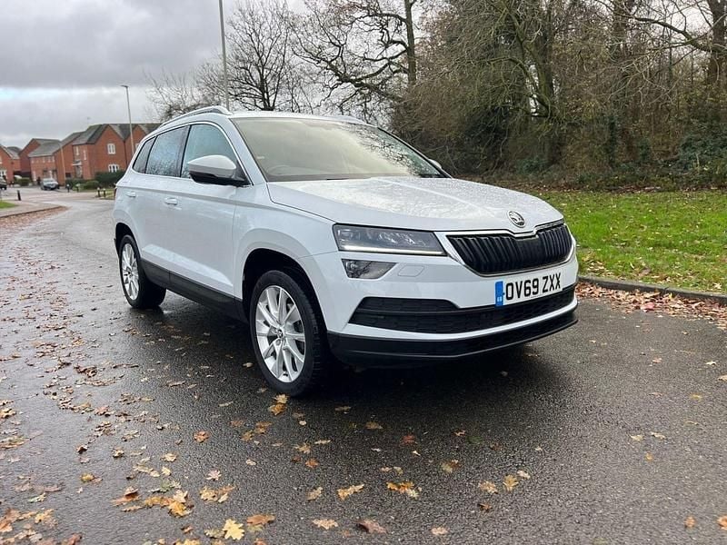 Used Skoda Karoq SE L 115 HP (84 kW) 2019 White SUV