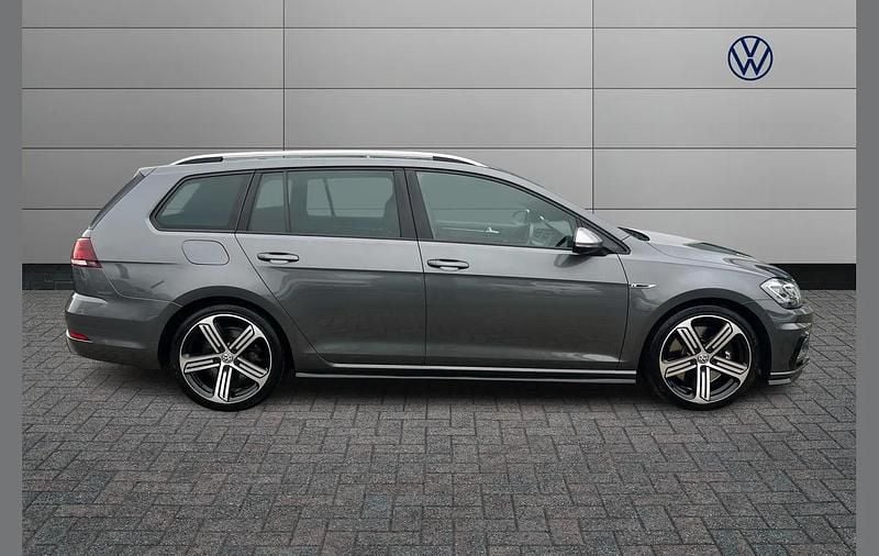 Used VW Golf VIII R 296 HP (217 kW) 2020 Grey Estate