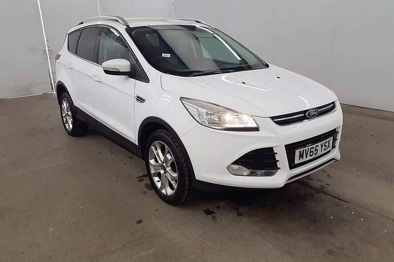 Used Ford Kuga Titanium 180 HP (132 kW) 2015