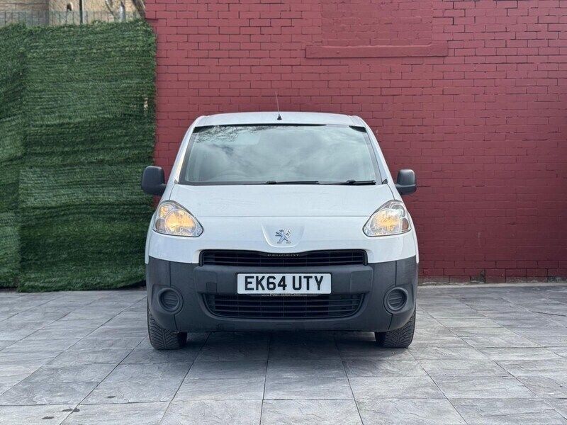 Image 2/3