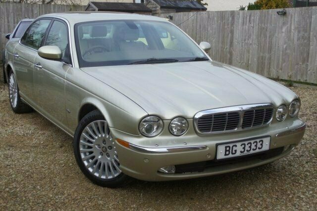 Used Jaguar XJ8 300 HP (220 kW) 2006 Sedan